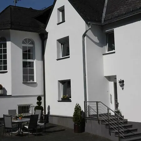 Am Kreuzberg - Nuerburgring Holiday home