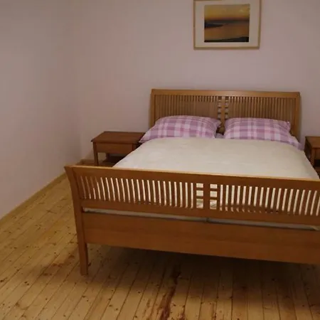 Am Kreuzberg - Nuerburgring 우멘